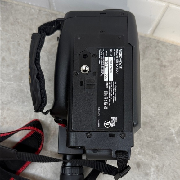 Vintage JVC AX710U Compact VHS Camcorder with strap. Untested. - Picture 5 of 7